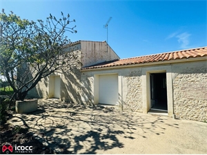 propriete à la vente -   85450  CHAMPAGNE LES MARAIS, surface 153 m2 vente propriete - UBI449049584